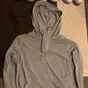 Oakley hoodie size medium